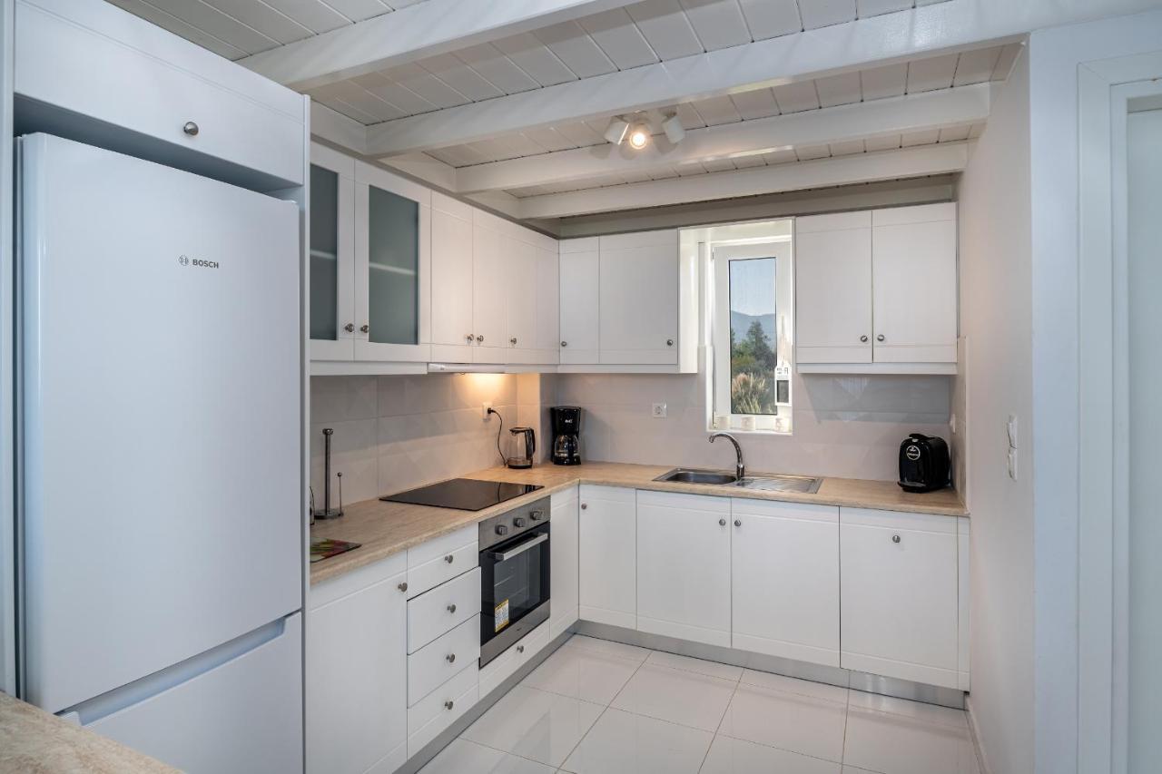 Asteria Pearl Villa 2 With Rooftop Jacuzzi Tigkaki (Kos) Exterior foto