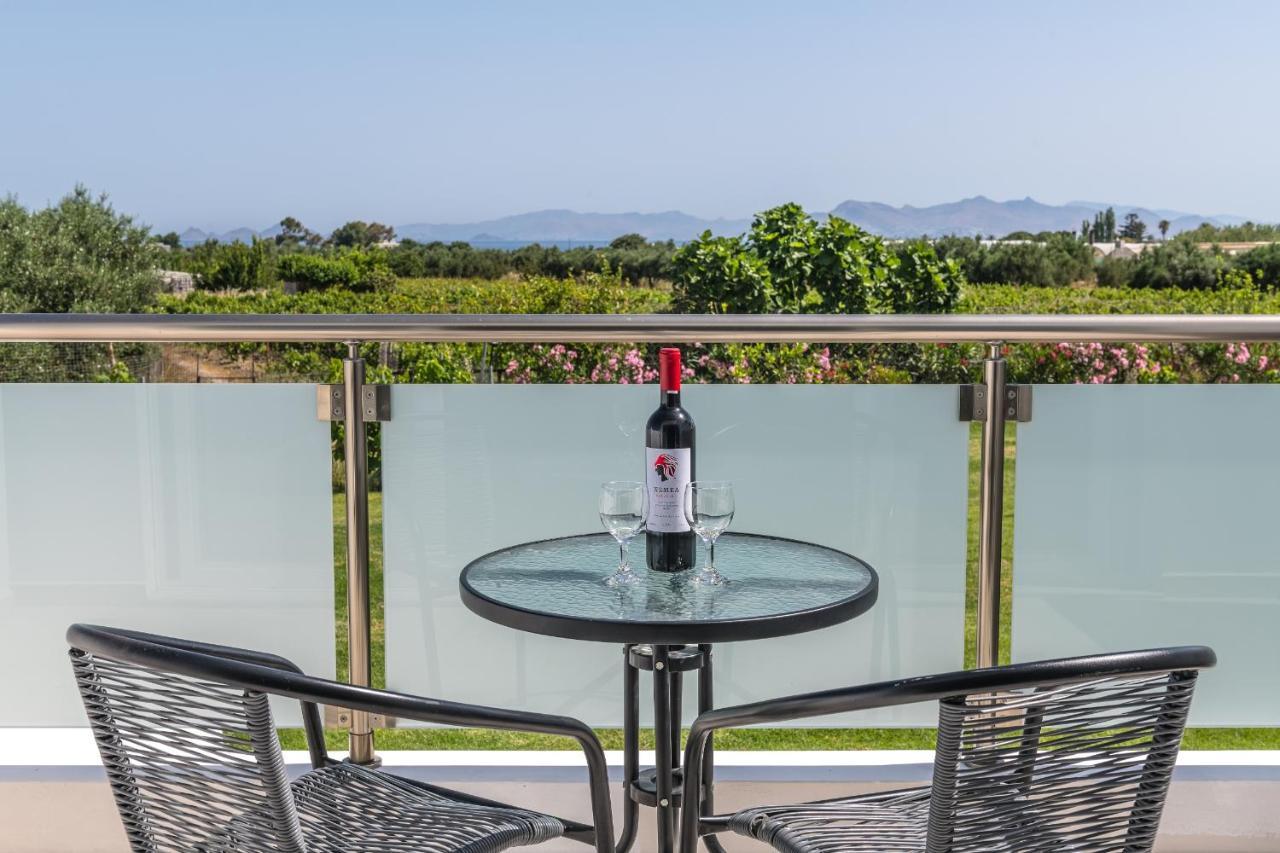 Asteria Pearl Villa 2 With Rooftop Jacuzzi Tigkaki (Kos) Exterior foto